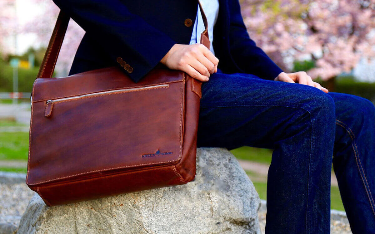 Umhängetaschen für Herren aus echtem Leder – elegantes Design, vielseitige Größen und Fächer für Laptops, Tablets und Dokumente